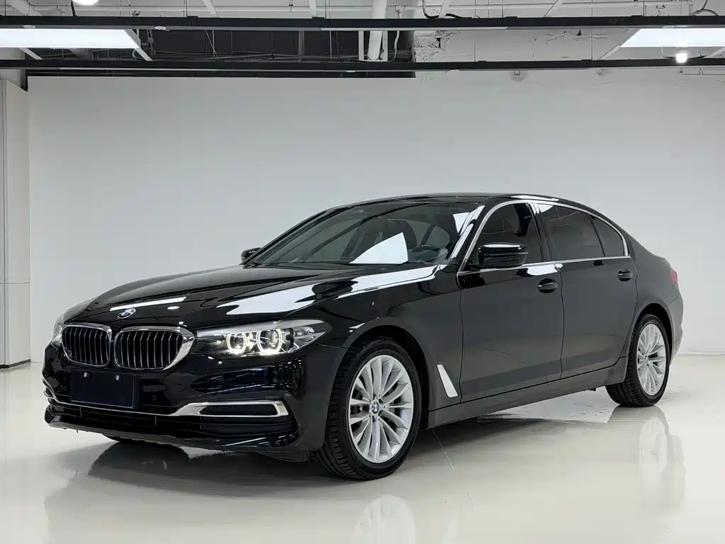 BMW 5 Series 2019