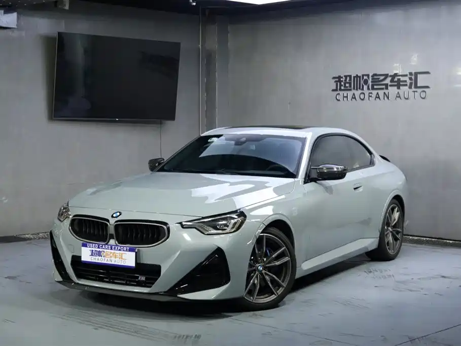 BMW M240i 2024