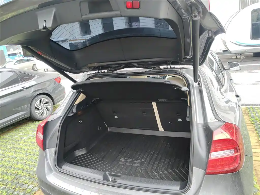 Mercedes-Benz GLA 2016 — фото 15