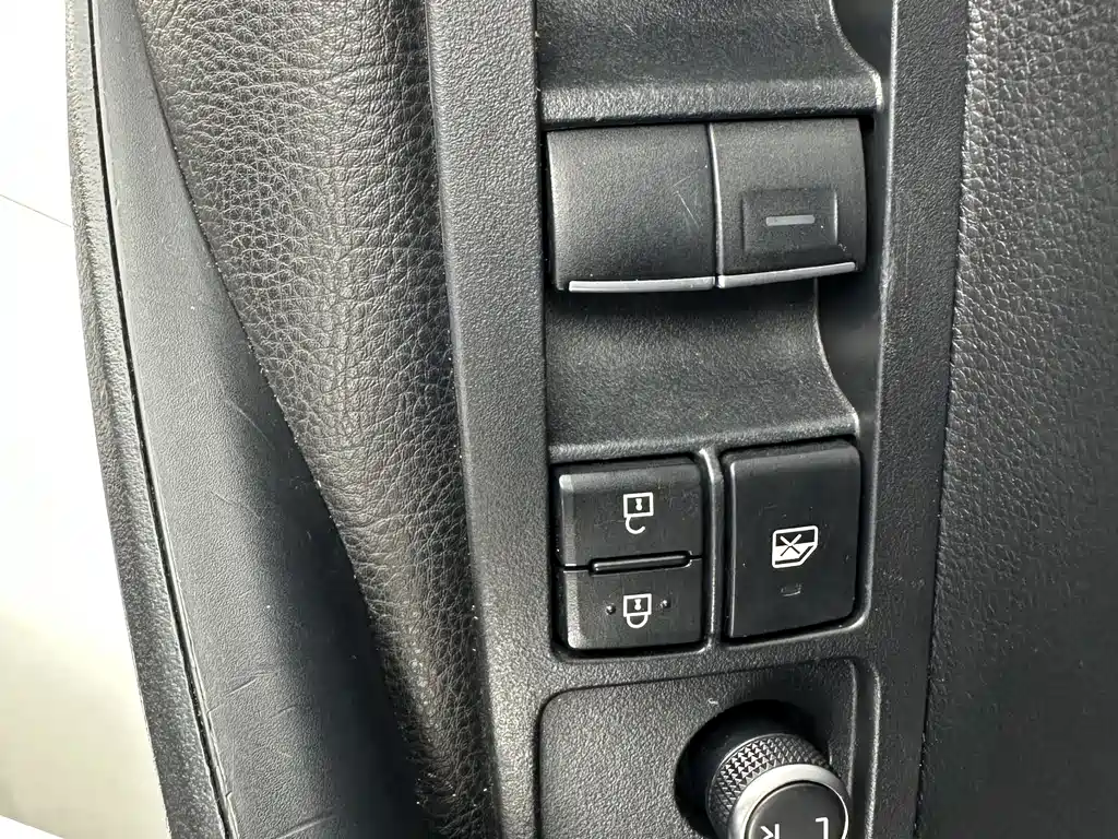 Toyota Corolla 2022 — фото 11