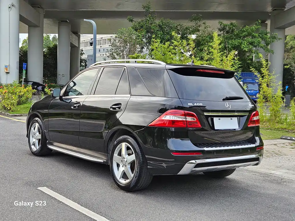 Mercedes-Benz M-Class 2014