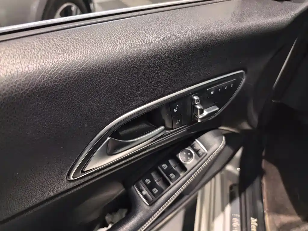 Mercedes-Benz CLA 2018 — фото 8