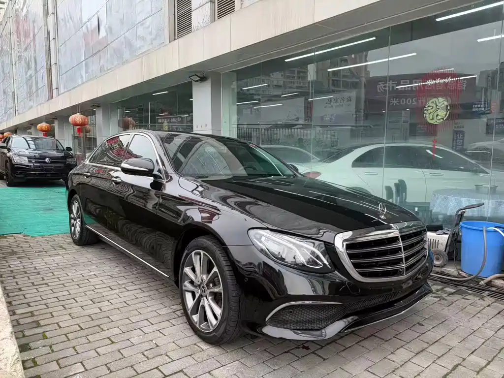 Mercedes-Benz E-Class 2019