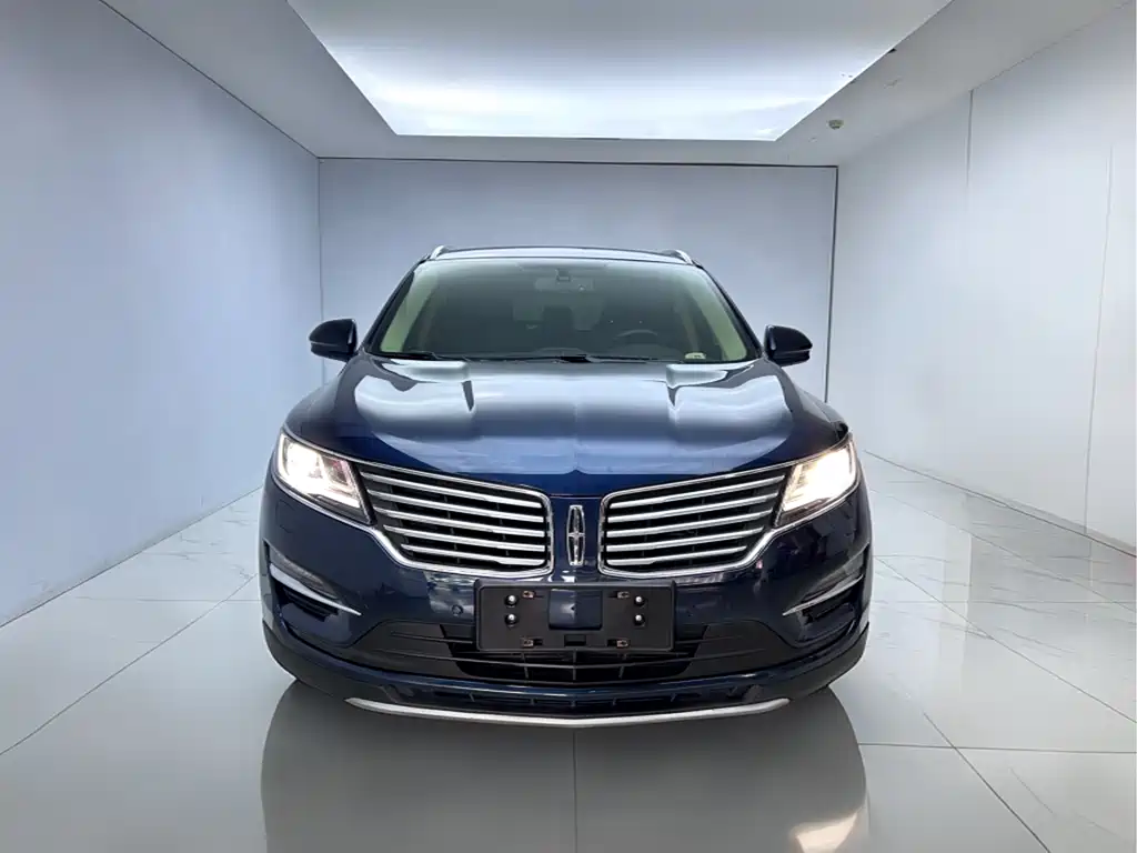 Lincoln MKC 2017 — фото 2