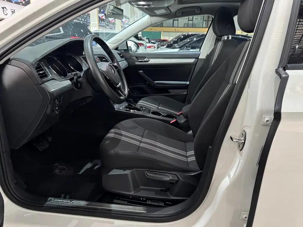 Volkswagen Lamando 2016