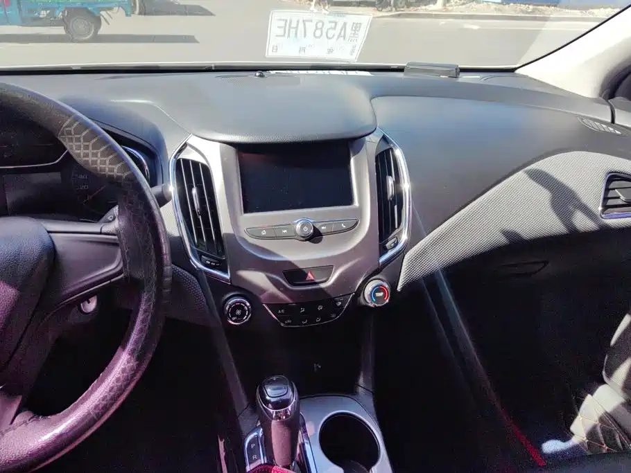 Chevrolet Cruze 2016 — фото 13