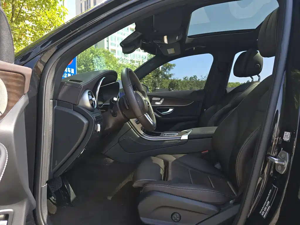 Mercedes-Benz GLC 2021
