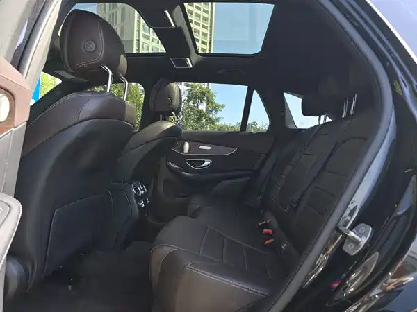 Mercedes-Benz GLC 2021