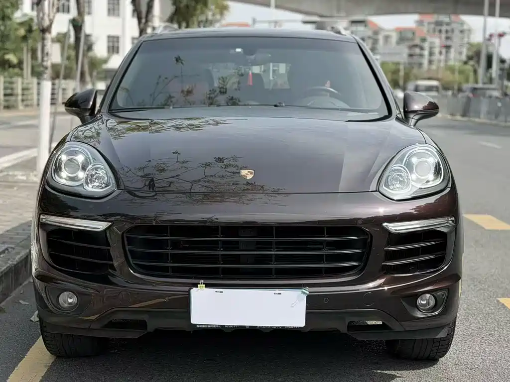 Porsche Cayenne 2015 — фото 2