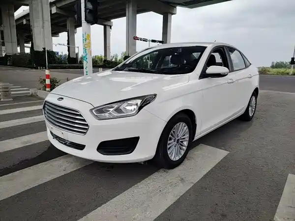 Ford Escort 2018