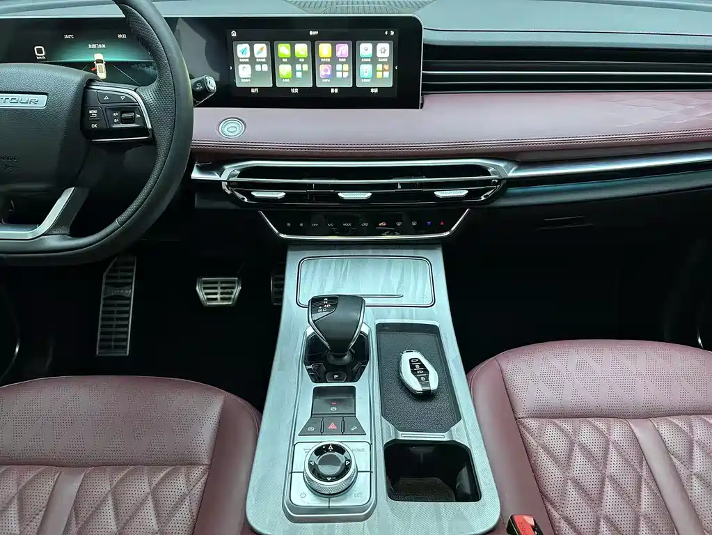 Jetour Jietu X70 PLUS 2023 — фото 13