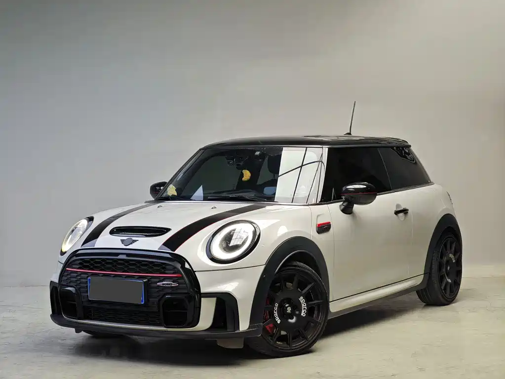 MINI JCW 2022