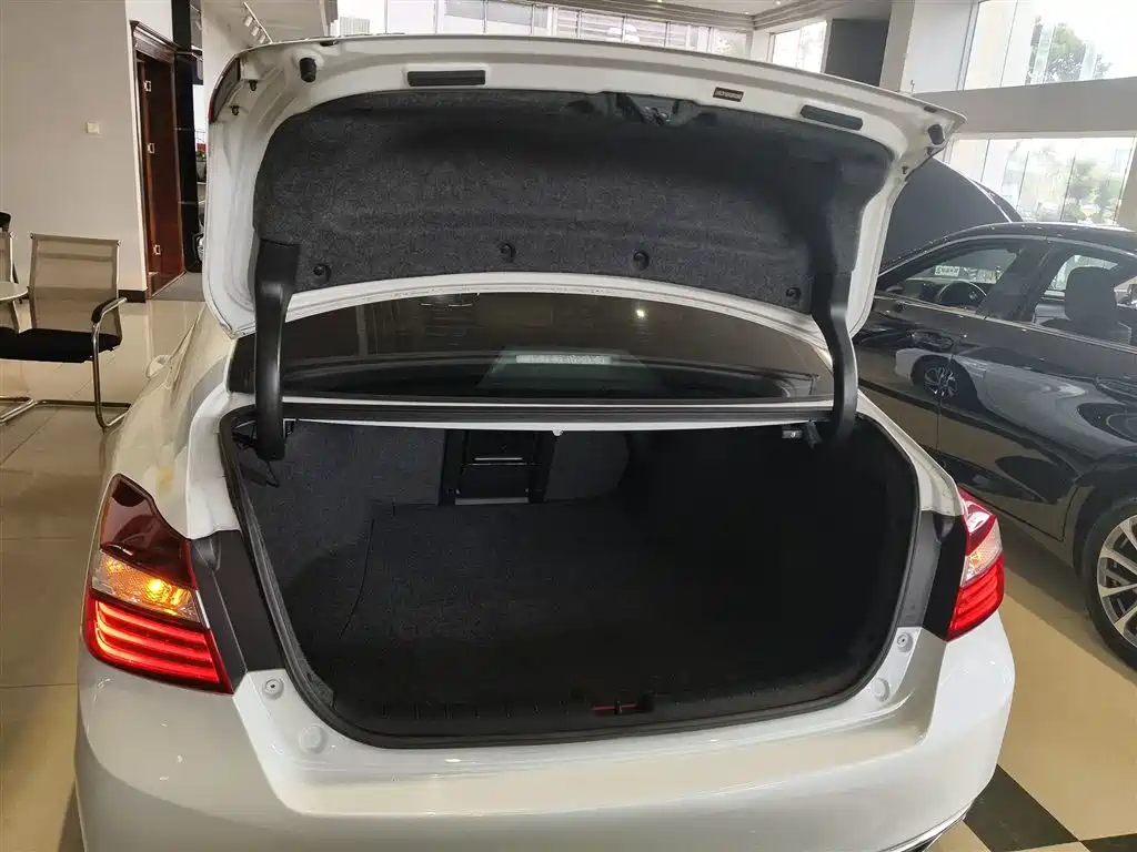 Honda Accord 2016 — фото 15