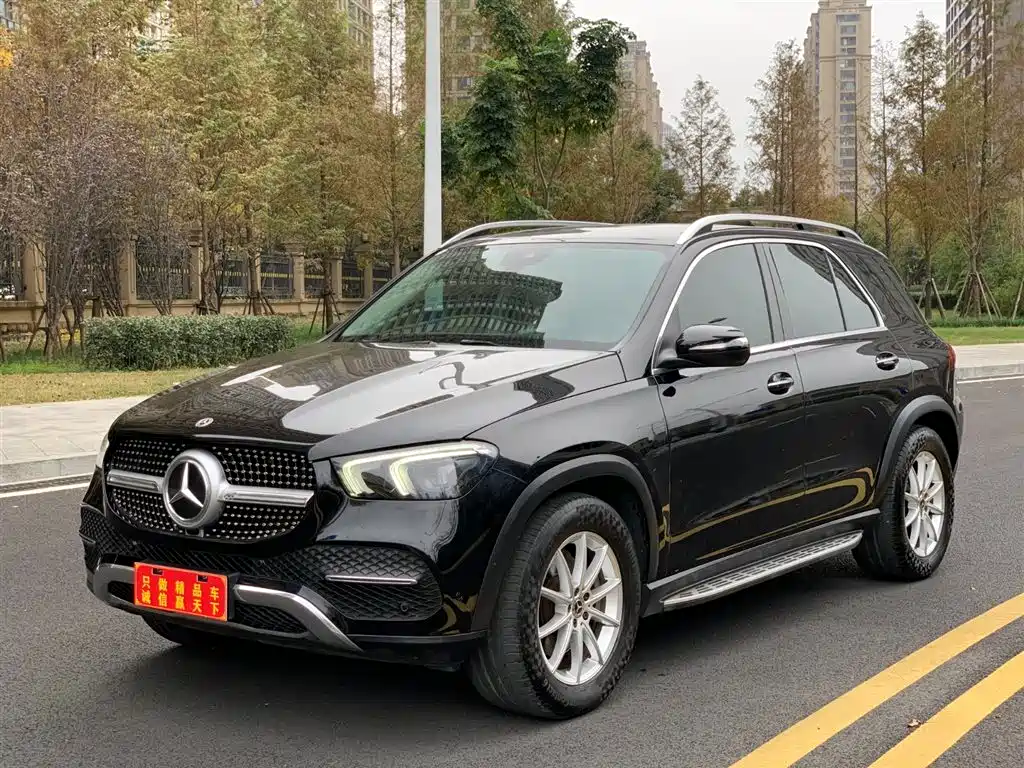Mercedes-Benz GLE 2021 — фото 1