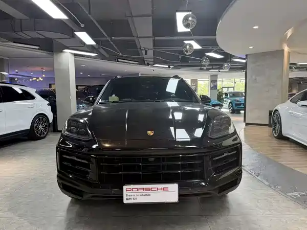 Porsche Cayenne 2024