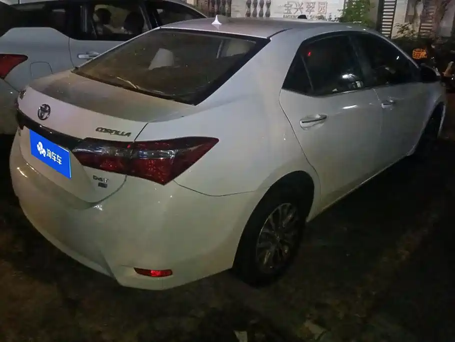 Toyota Corolla 2018 — фото 3