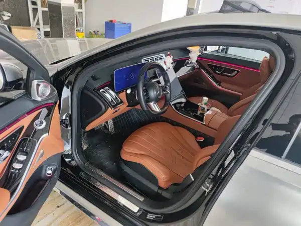 Mercedes-Benz S-Class 2021
