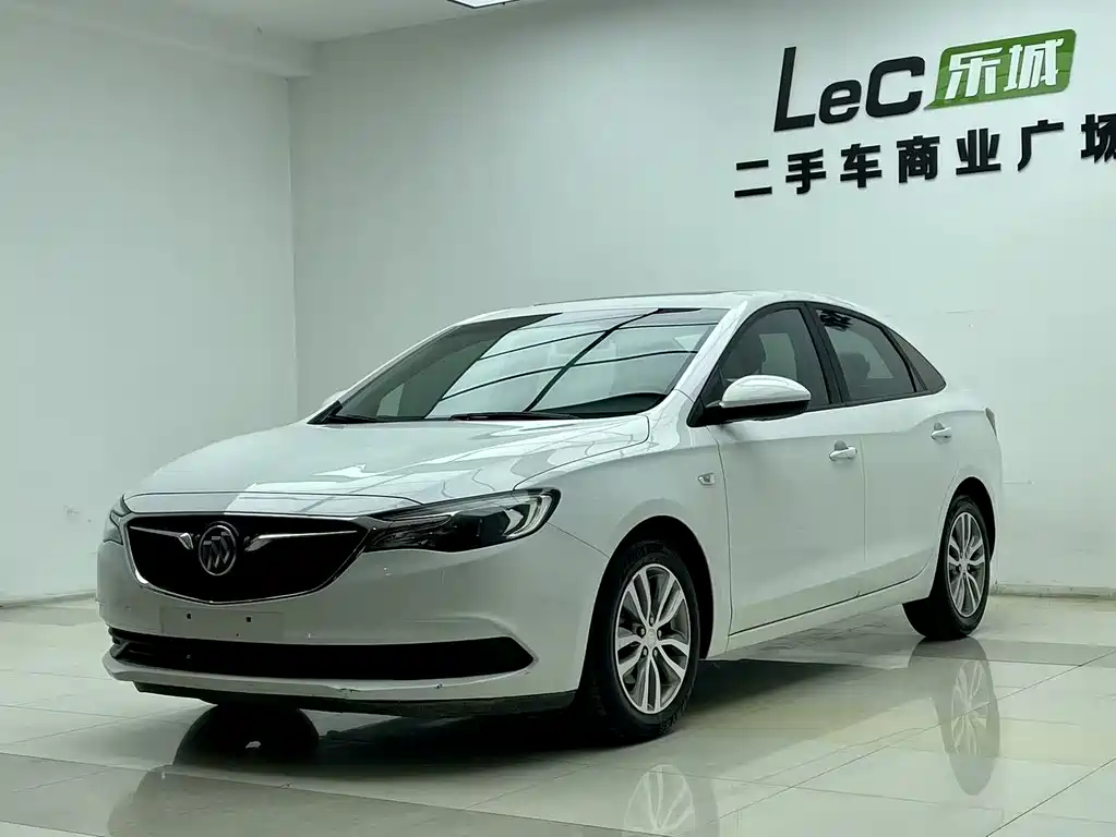Buick Excelle 2019 — фото 1
