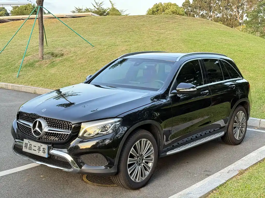 Mercedes-Benz GLC 2017 — фото 1