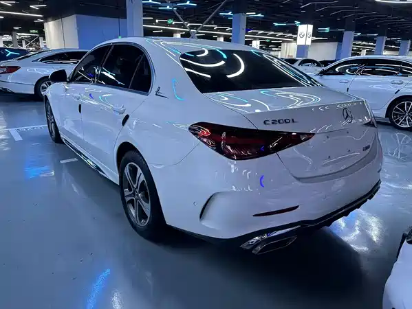 Mercedes-Benz C-Class 2022