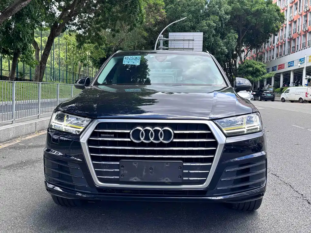 Audi Q7 2016