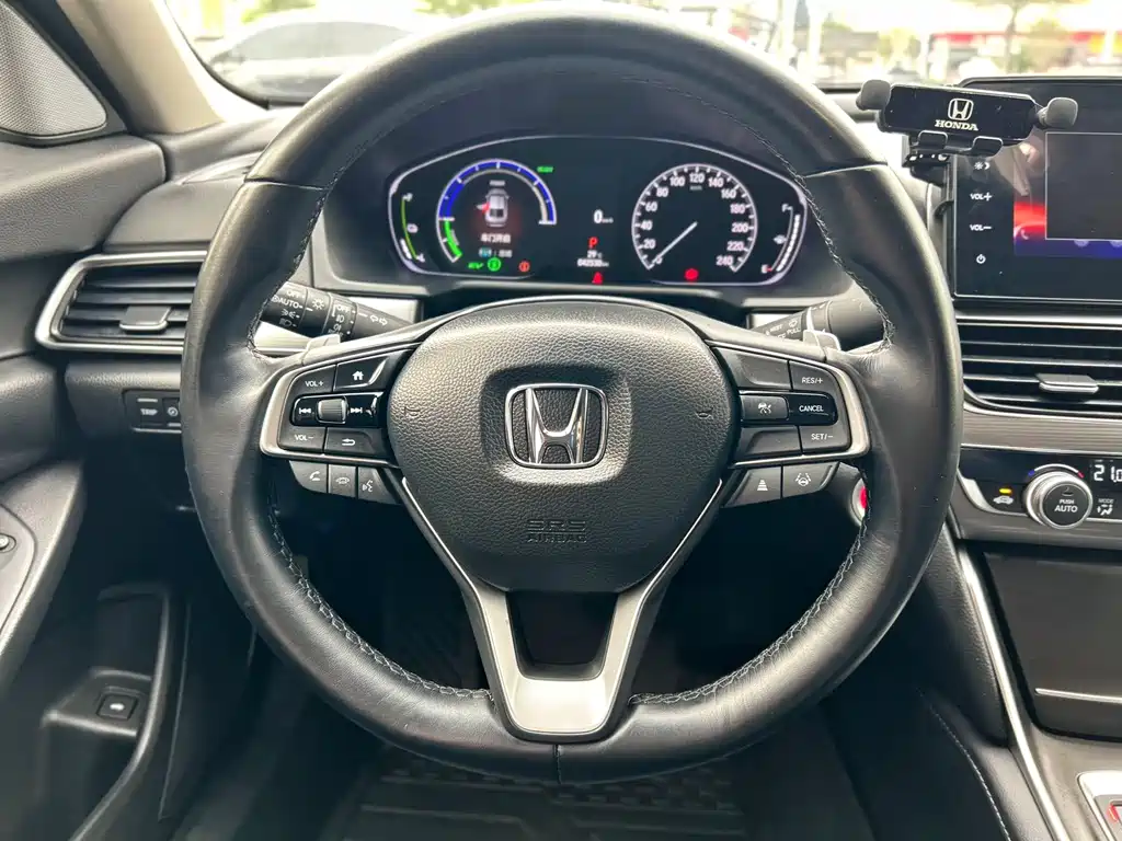 Honda Accord 2023 — фото 16