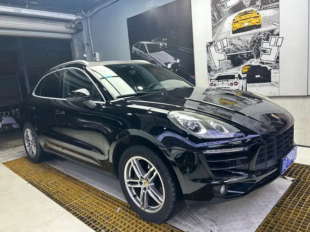 Porsche Macan 2014 — фото 1