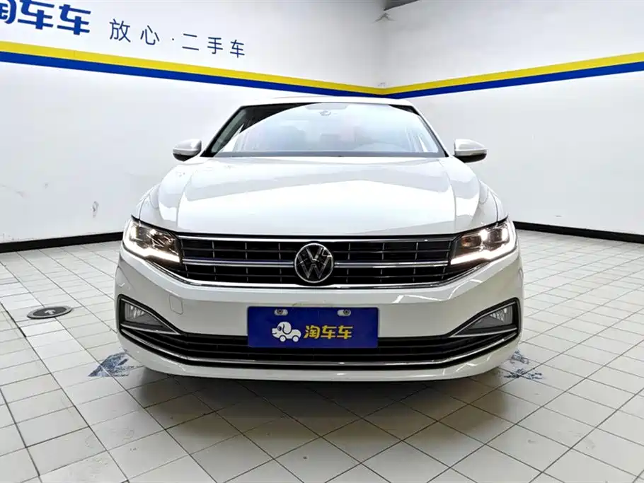 Volkswagen Bora 2021