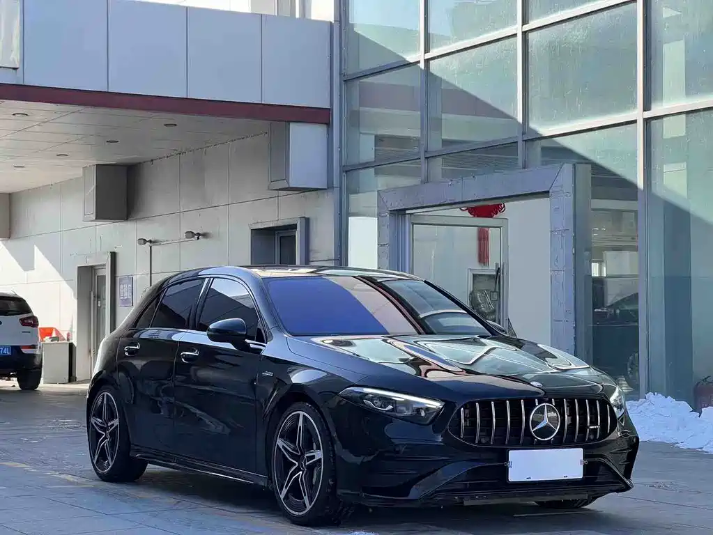Mercedes-Benz A-Class AMG 2023 — фото 3