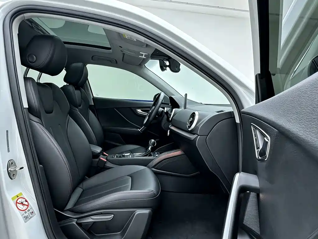 Audi Q2L 2022