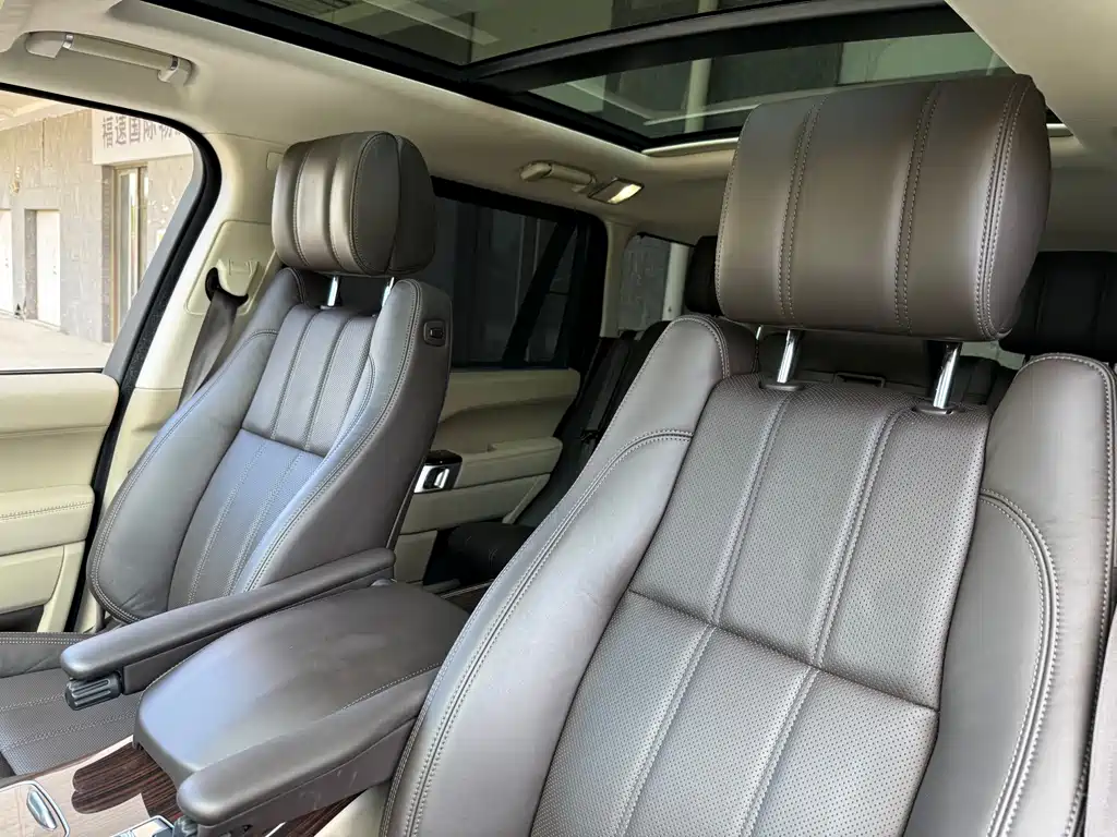 Land Rover Range Rover 2017 — фото 18