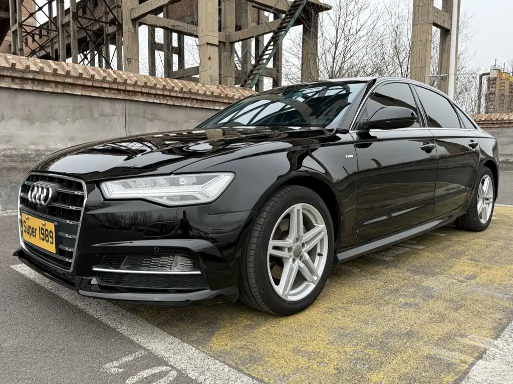 Audi A6L 2017 — фото 1