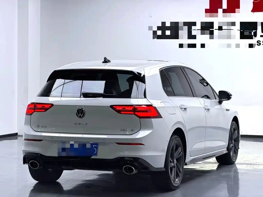 Volkswagen Golf 2023