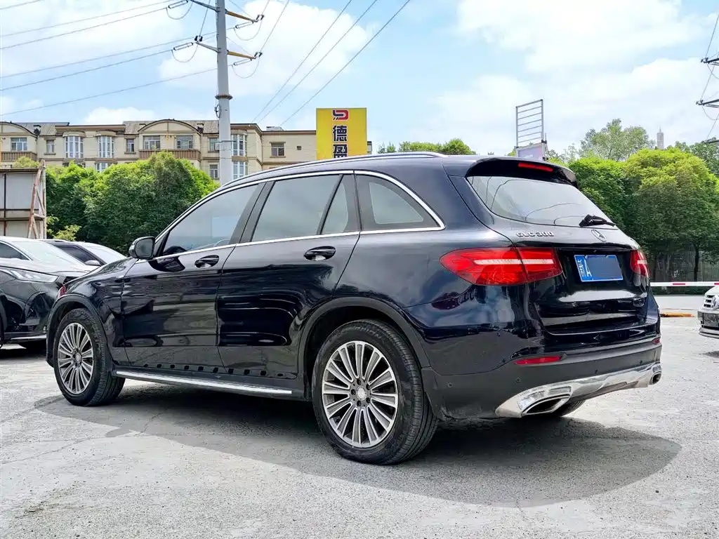 Mercedes-Benz GLC 2016