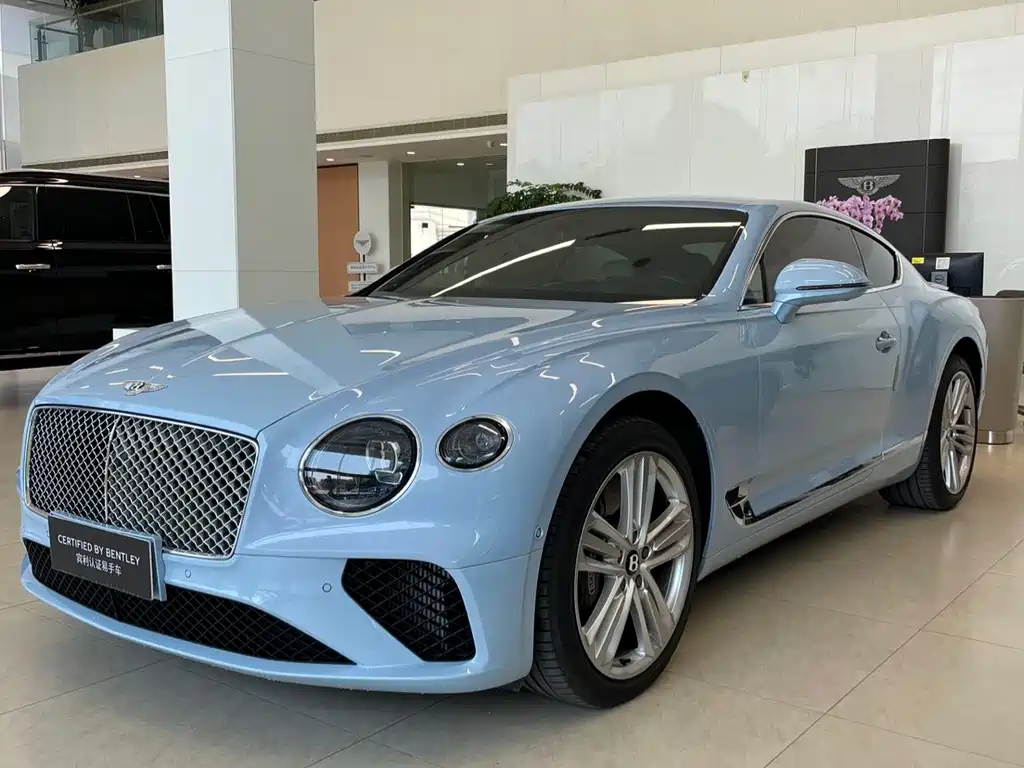 Bentley Continental 2023 — фото 1