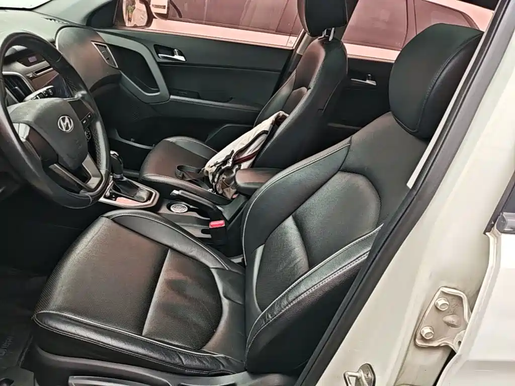 Hyundai ix25 2015 — фото 15