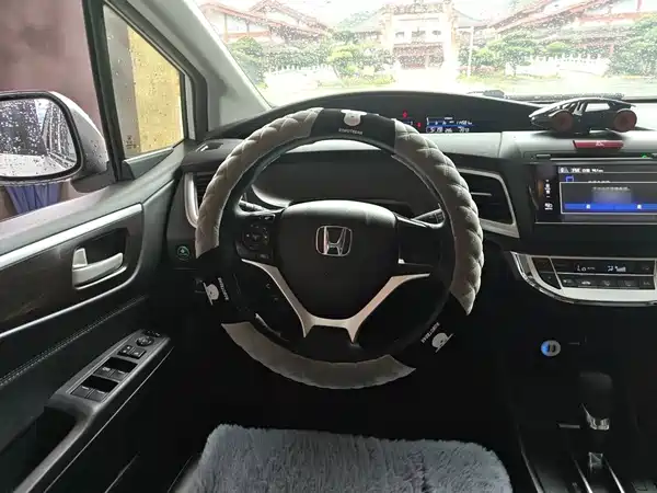 Honda Jade 2014