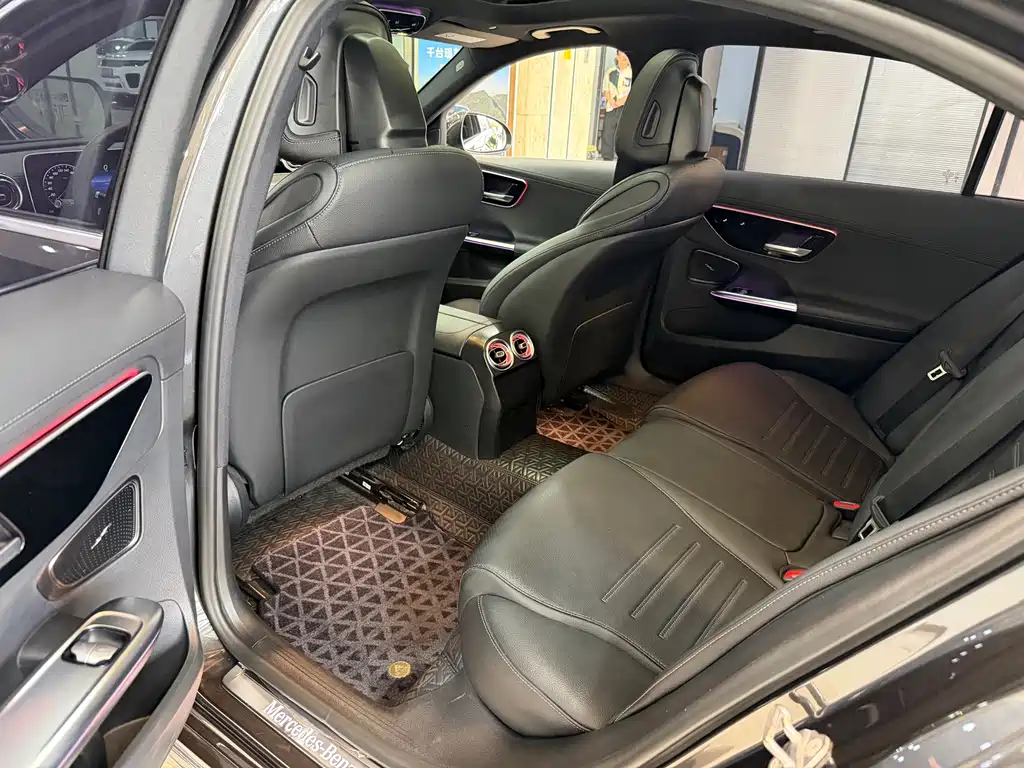 Mercedes-Benz C-Class 2022 — фото 12