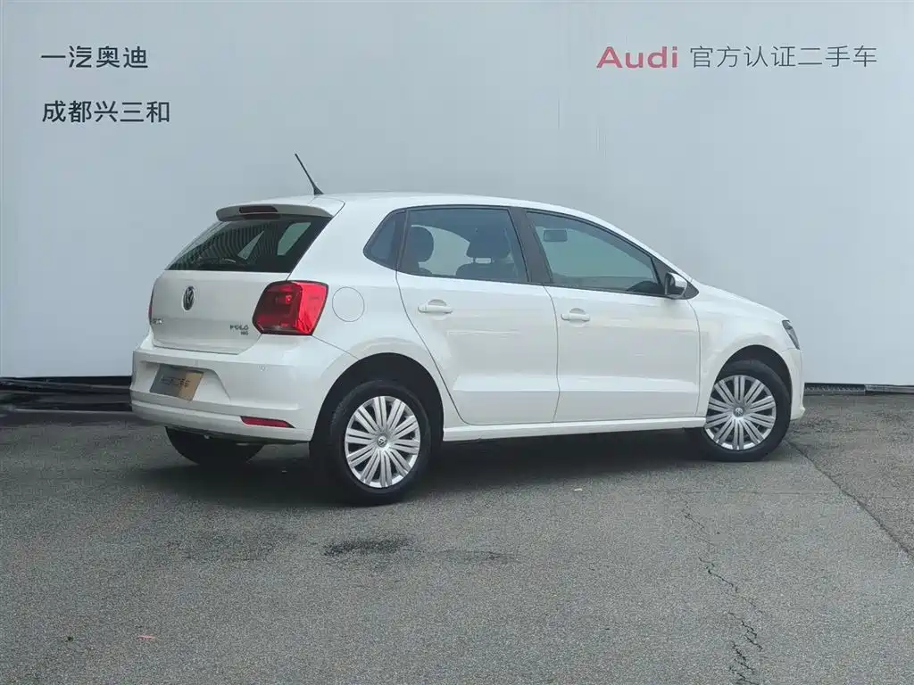 Volkswagen Polo 2016