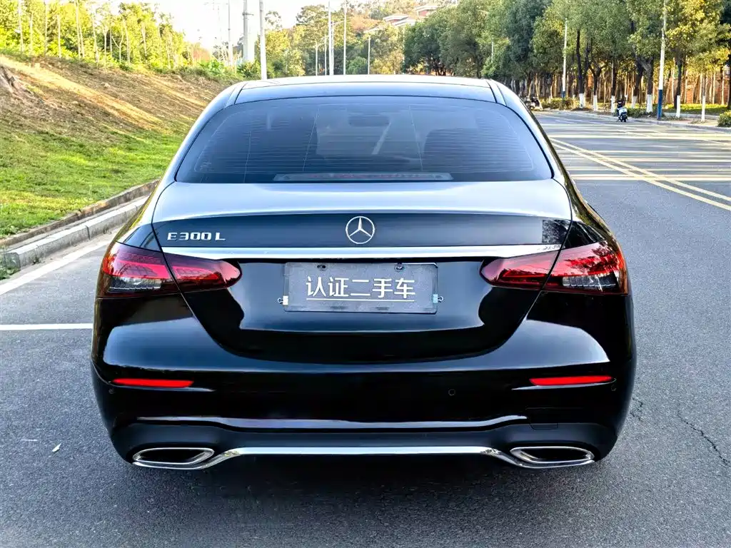 Mercedes-Benz E-Class 2021 — фото 6