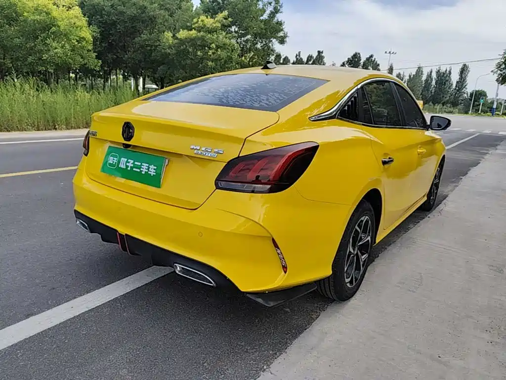 MG MG5 2023