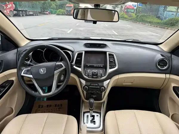 Changan Eado 2015