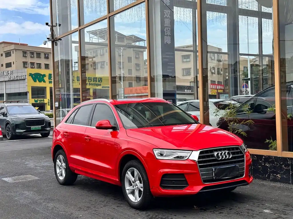 Audi Q3 2016 — фото 13
