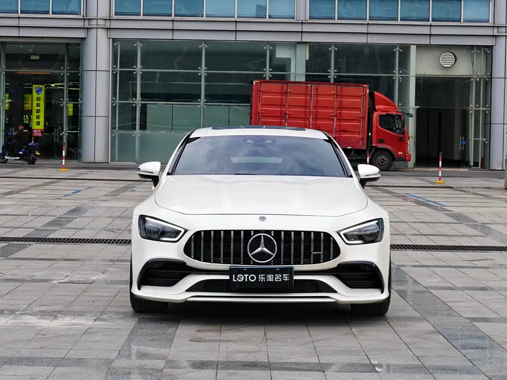 Mercedes-Benz AMG GT 2019 — фото 2