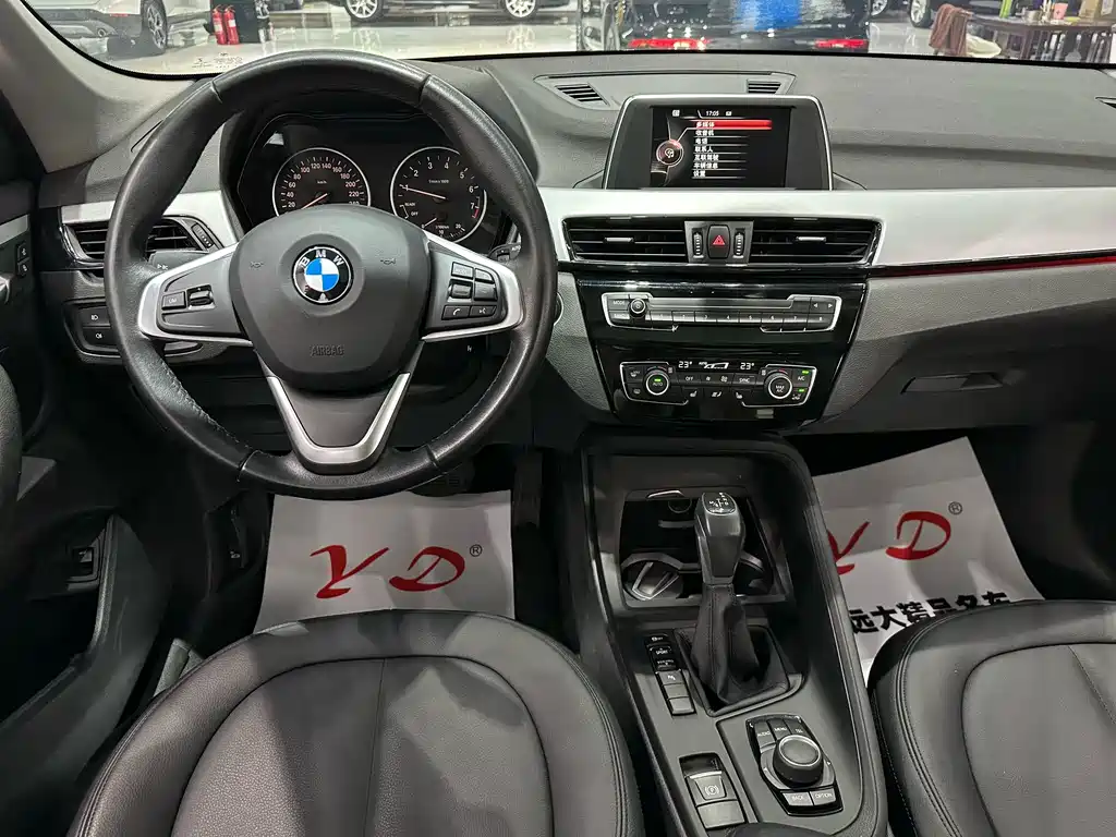 BMW X1 2017 — фото 10
