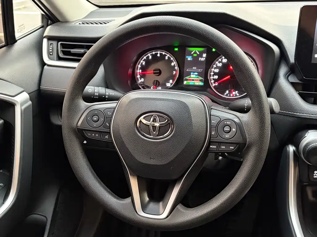 Toyota Wildlander 2024 — фото 12