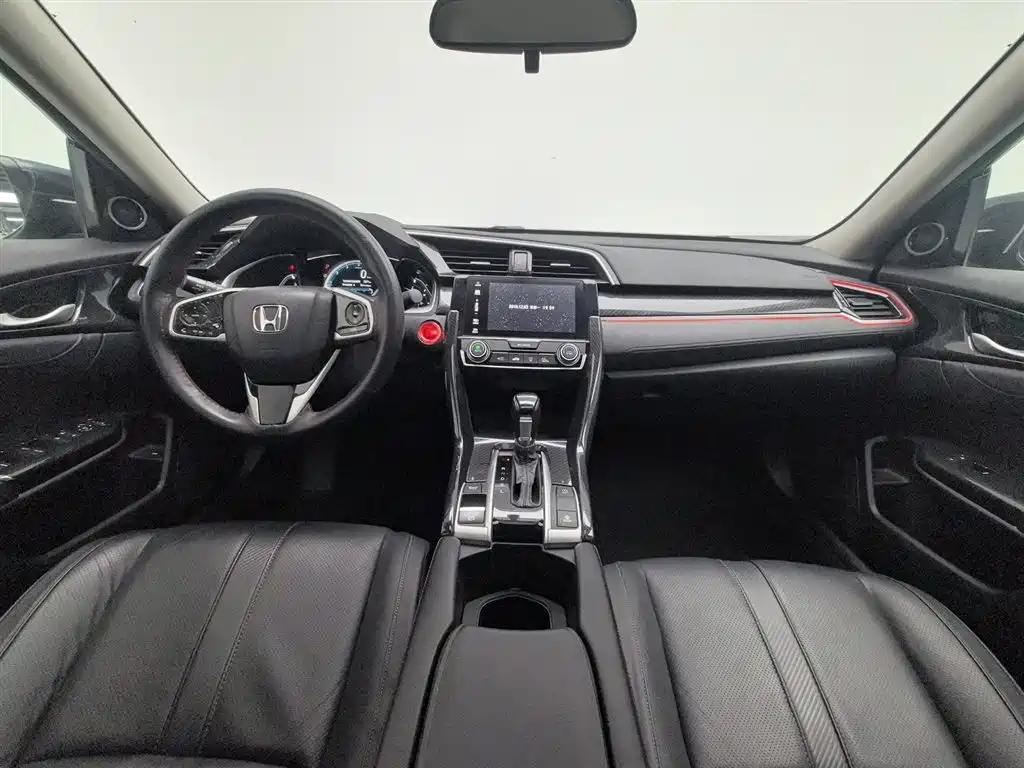 Honda Civic 2018 — фото 5
