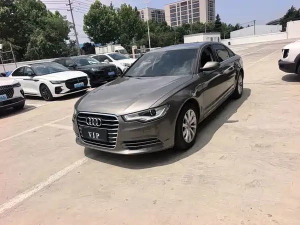 Audi A6L 2012