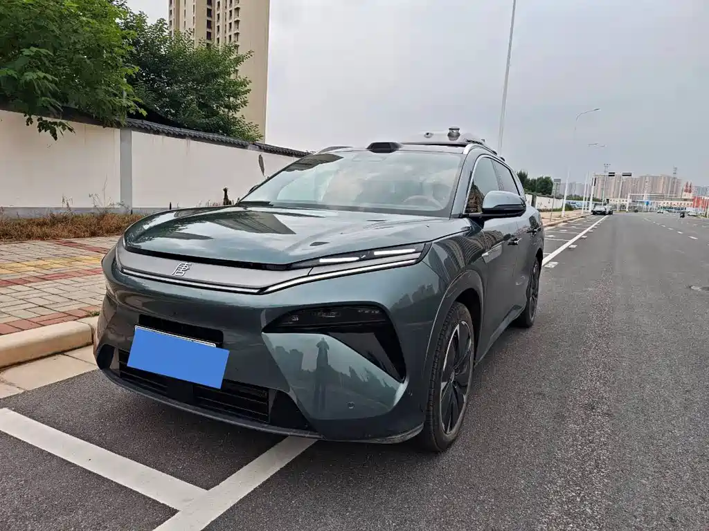 BYD Tang L 2025 — фото 1