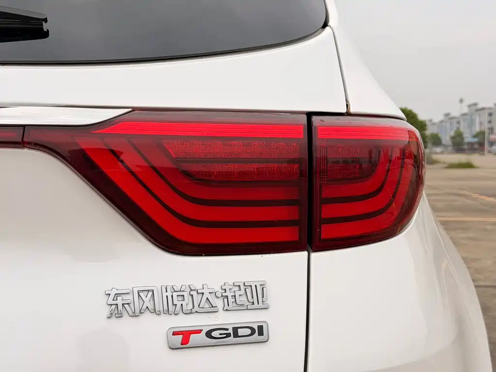 Kia KX5 2016 — фото 12